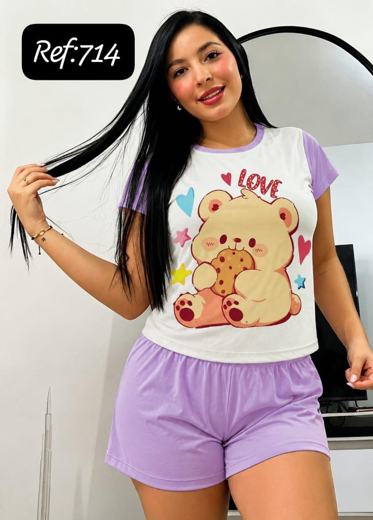 Pijama shor y blusa unicolor