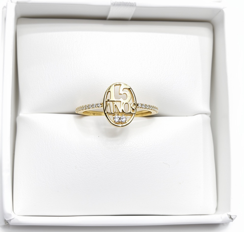 Anillo de 15 años