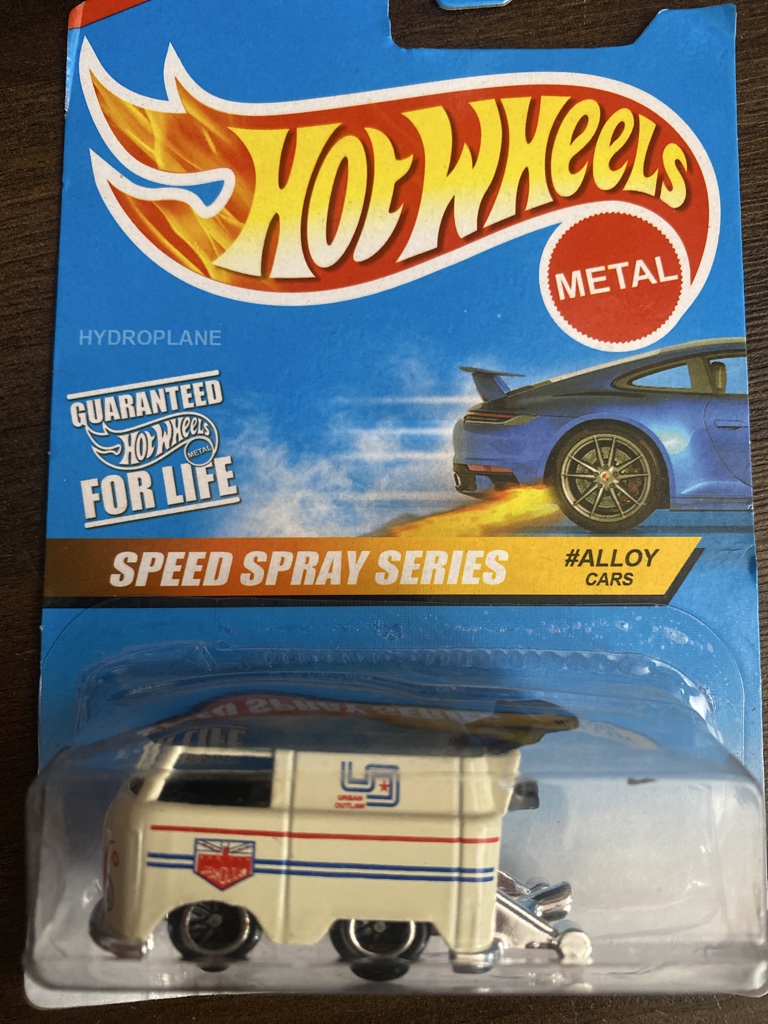 HotWheels blanco camper