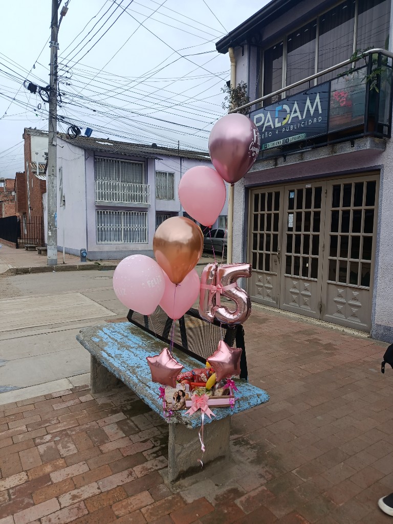 Desayuno sorpres globos de helio $120.000