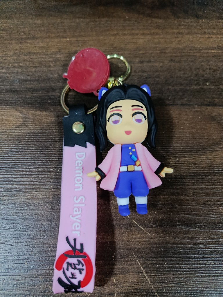 Demon Slayer llavero rosa