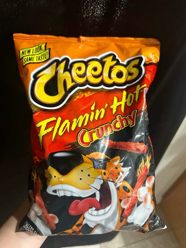 Cheetos Flamin' Hot Crunchy