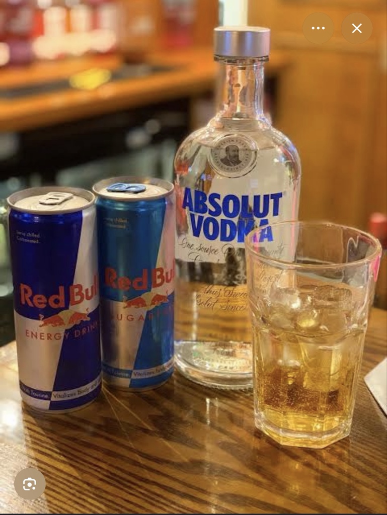 Dose Absolut com Red Bull