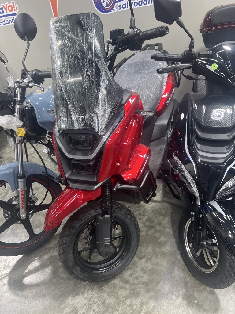VELOZ TANK