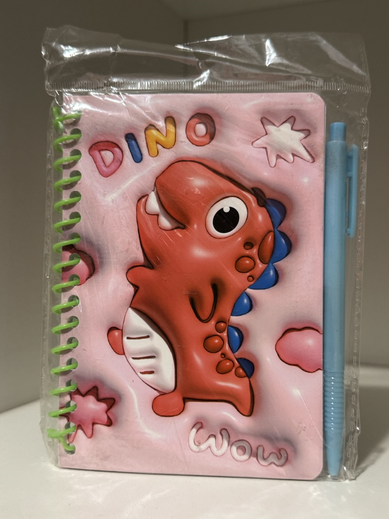 Mini libreta Dino con lapicera