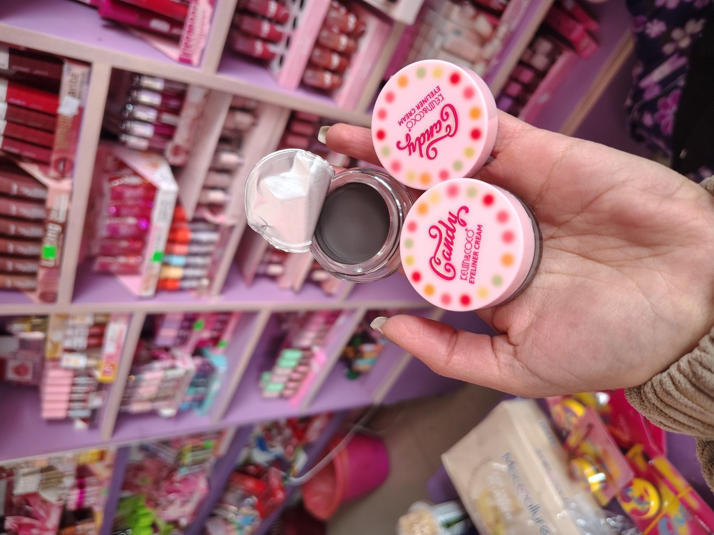 Betun de cejas candy