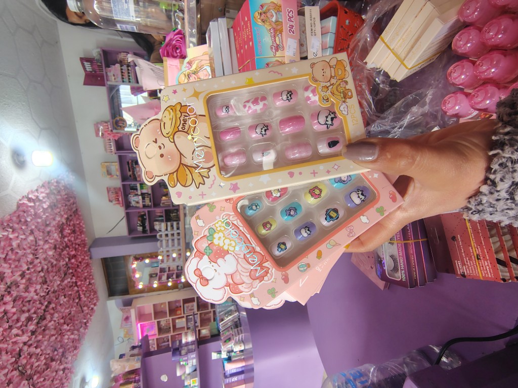 Uñas de niña