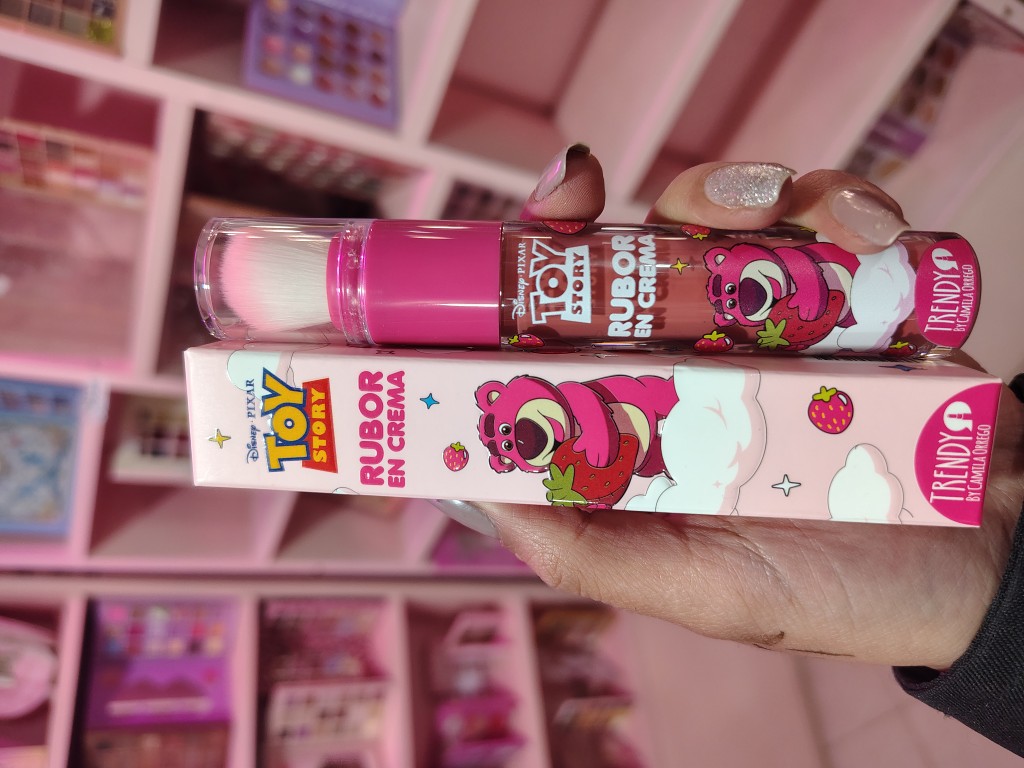 Rubor en crema Lotso trendy