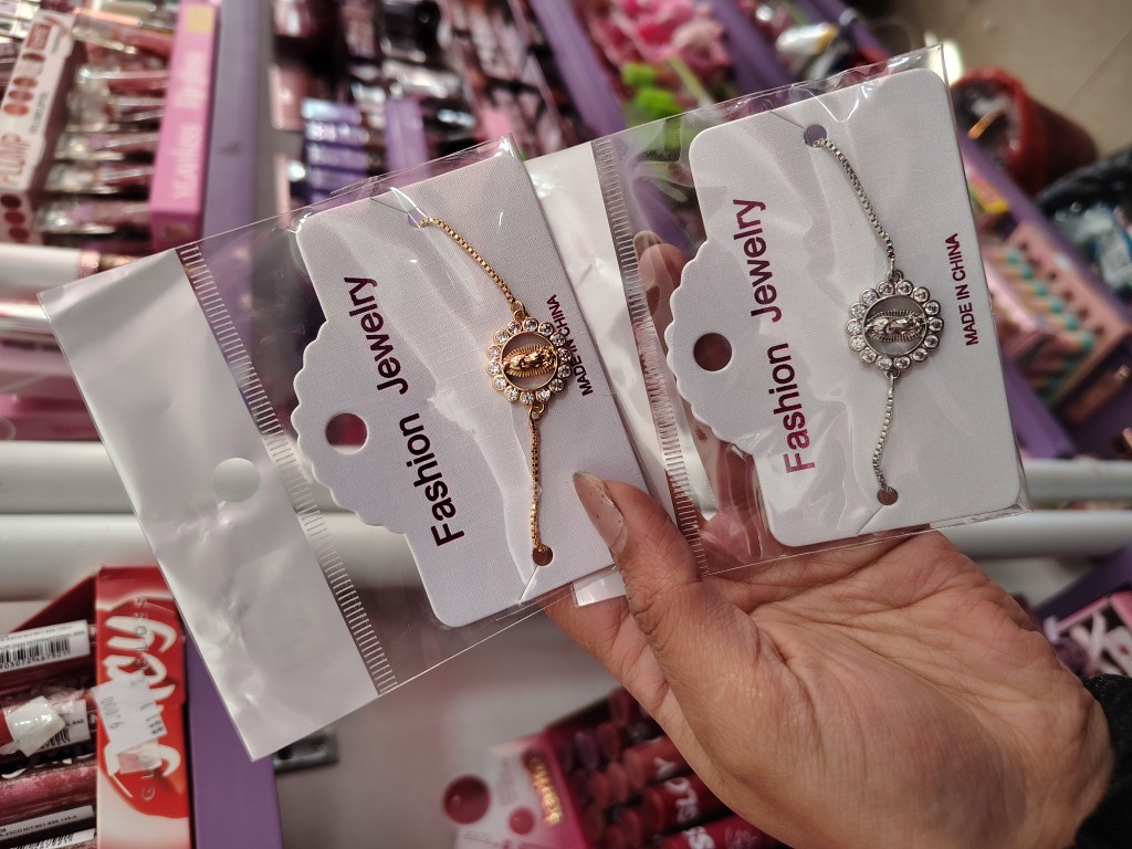 Pulsera ajustable