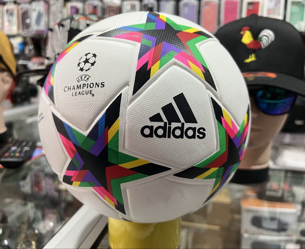 Adidas balón #4