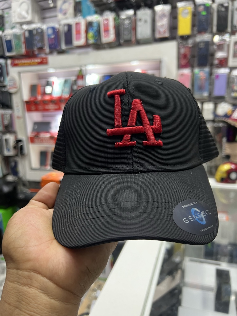 Gorra de maya logo bordada