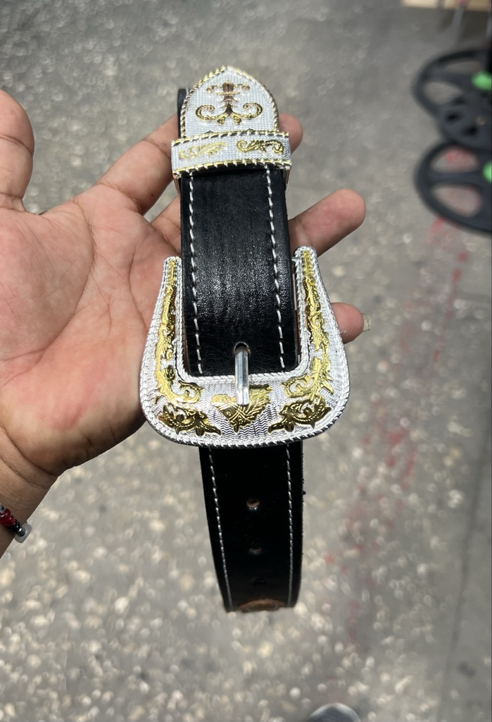 Cincho vaquero, con puntero
