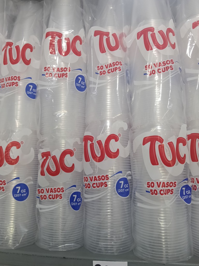 Vaso Tuc Traslúcido 7 oz Bolsa x 50 Unds