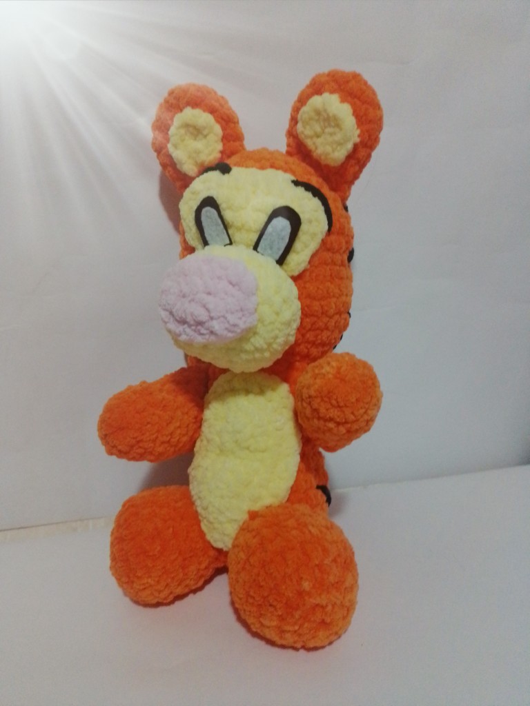 Peluche Tigger naranja