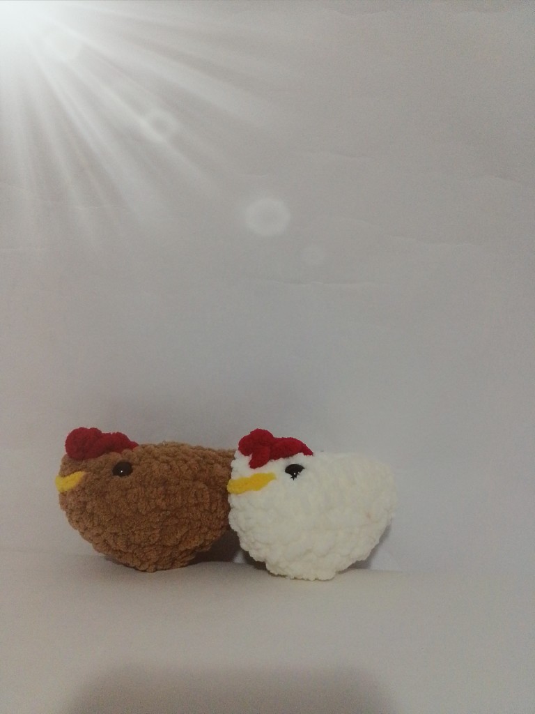 Gallina de peluche llavero
