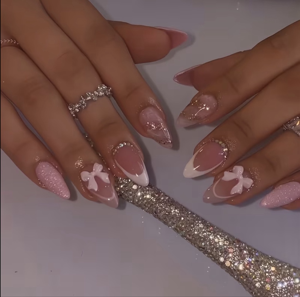 24 Uñas postizas brillo G.