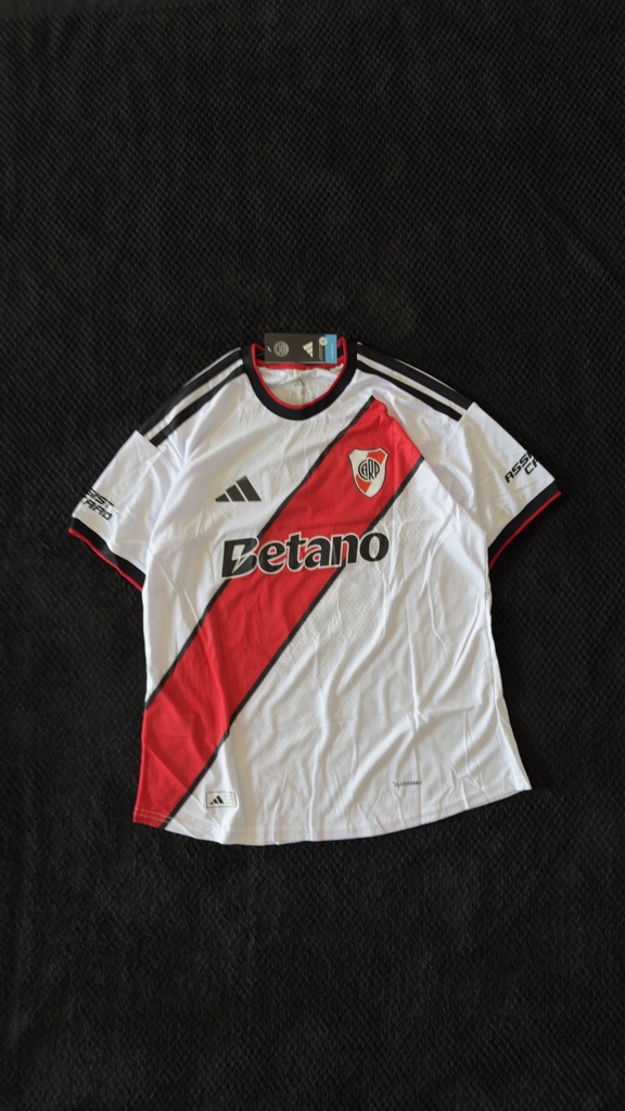 RIVER TITULAR SIN DORSAL 26/27