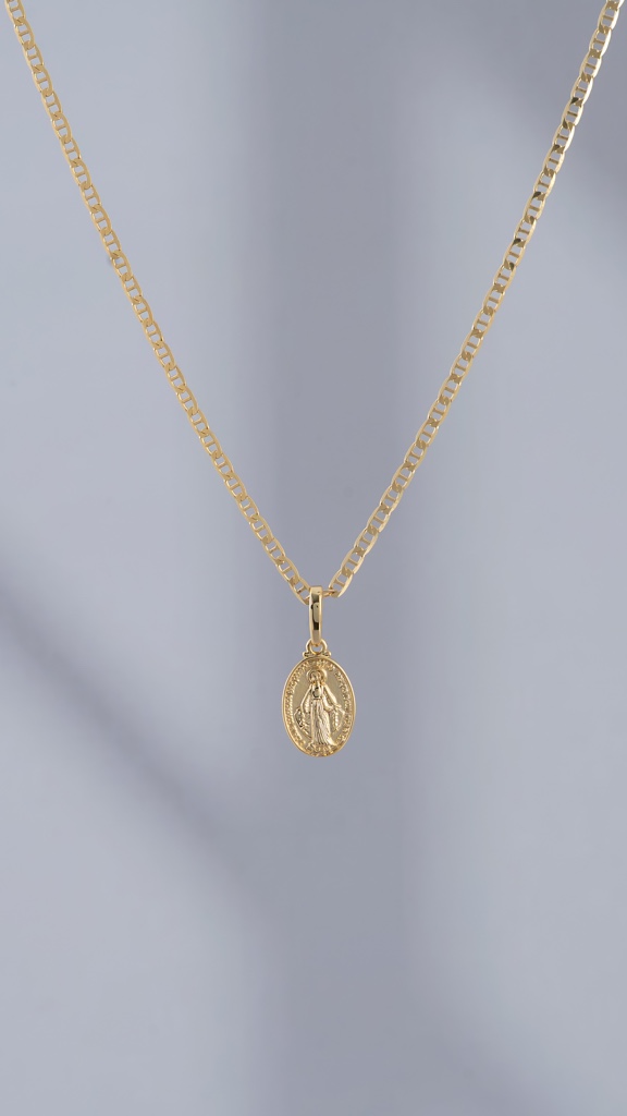 D Nuestra Señora Milagrosa