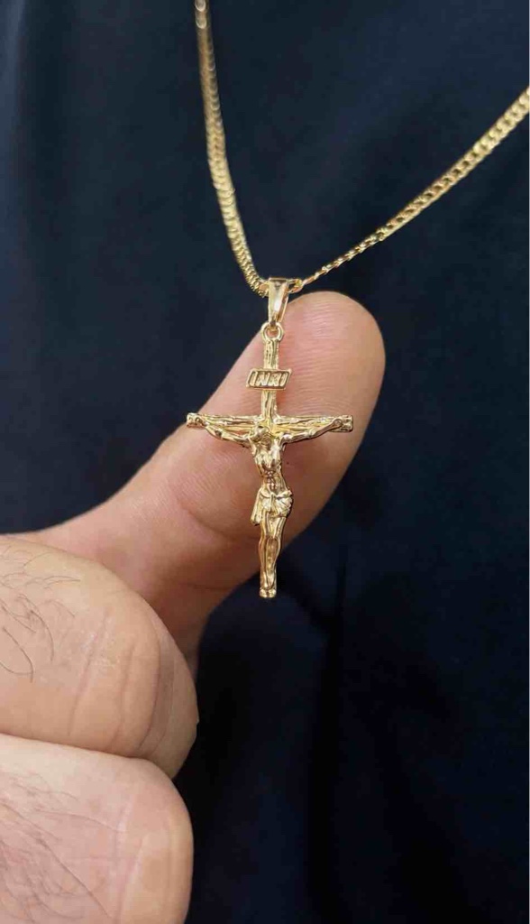 D Cruz Inri Grande
