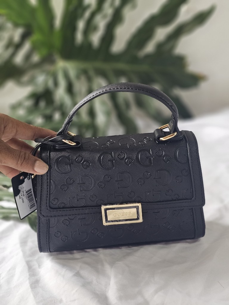 Bolso  y cartera guess Negro
