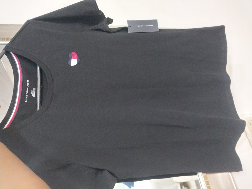 Camiseta tommy negra s
