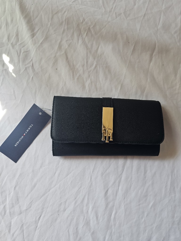 Billetera tommy 5