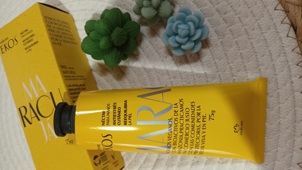 Pulpas Para Manos Ekos Maracuya x 75g
