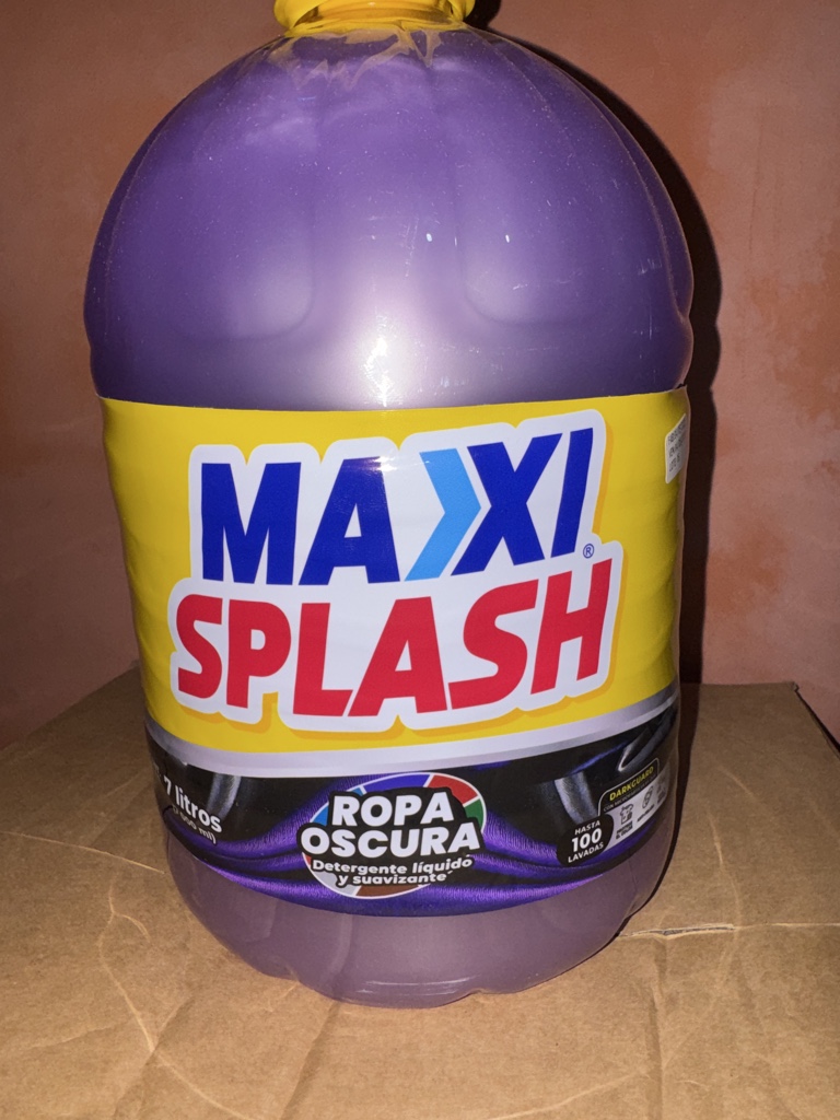 Maxi Splash ropa oscura 7 litros