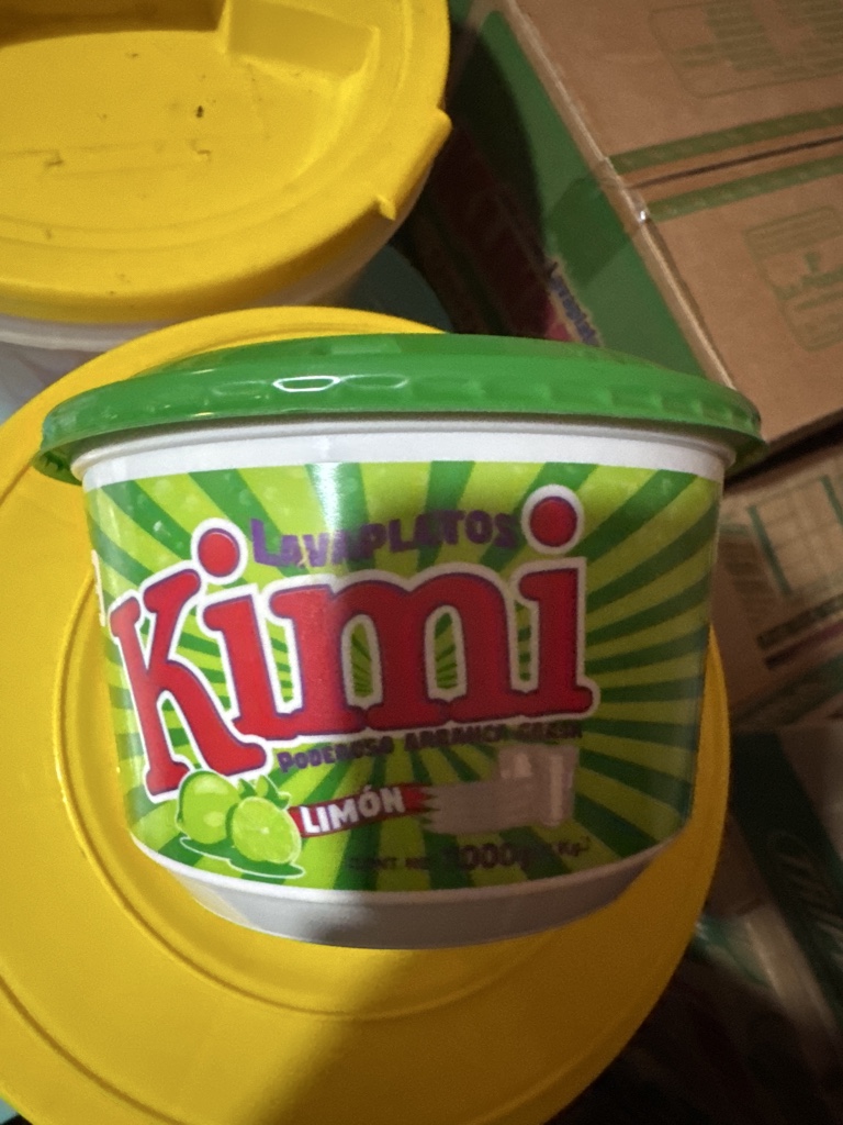 Kimi lavaplatos limón