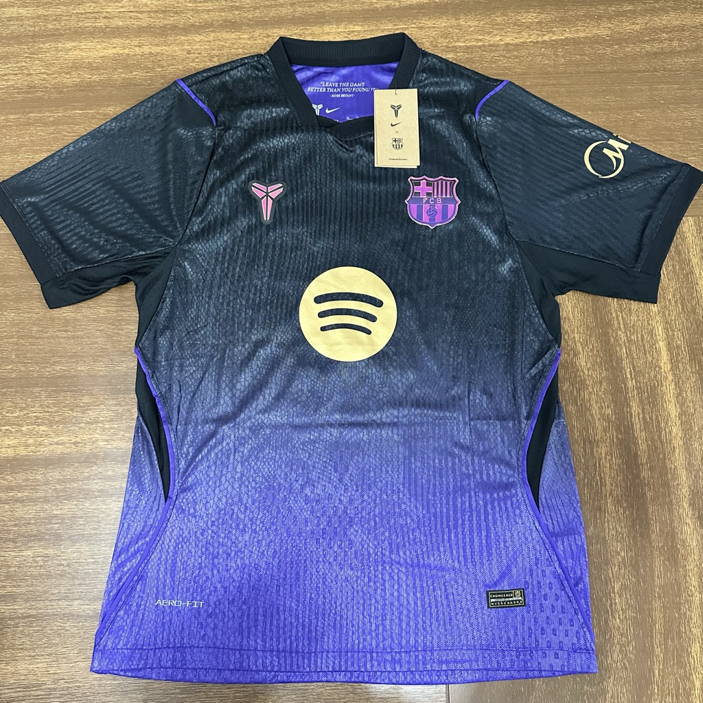 Barcelona V 26/27