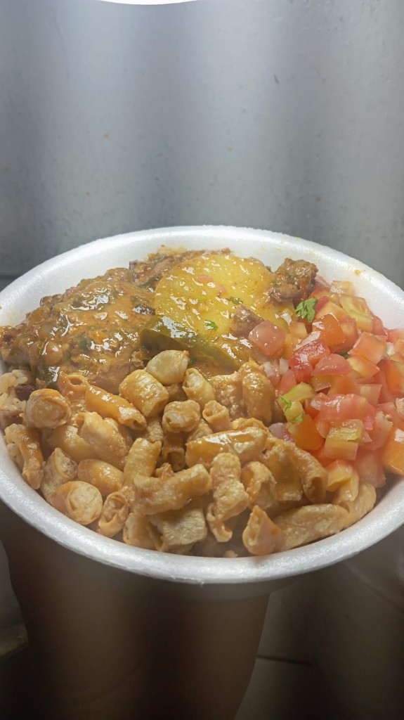 Cuscuz com 2 opções de carne