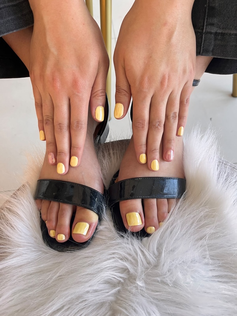 Pedicure semipermanente