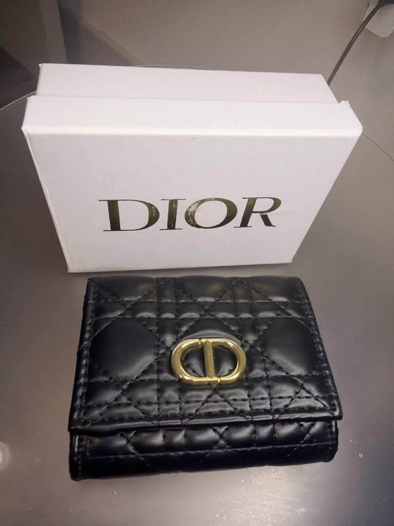 Billletera DIOR