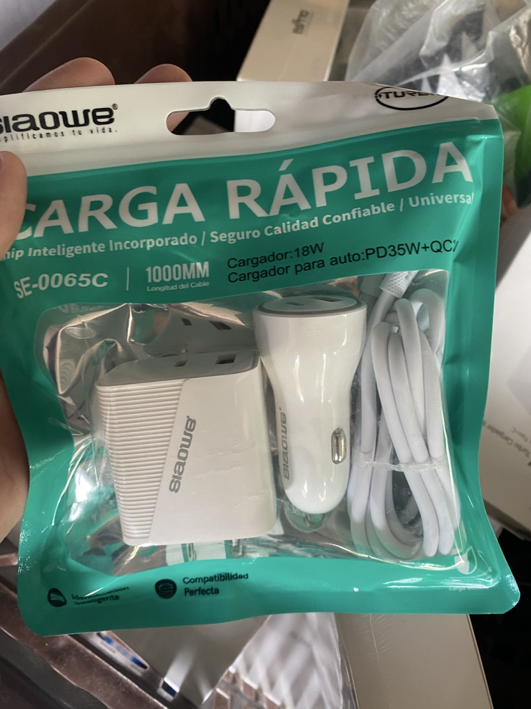 cargador rapido auto
