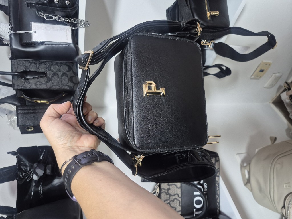 Cartera negra P bandolero parchita