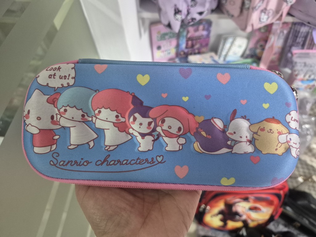 Sanrio cartuchera azul