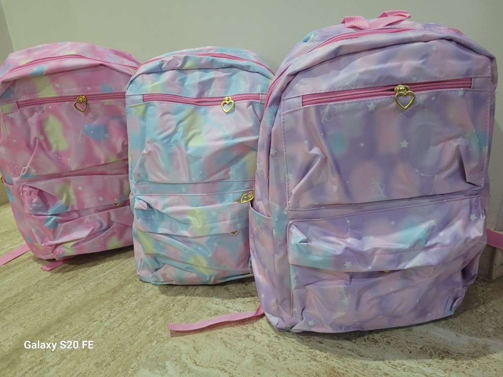 Morral escolar pastel