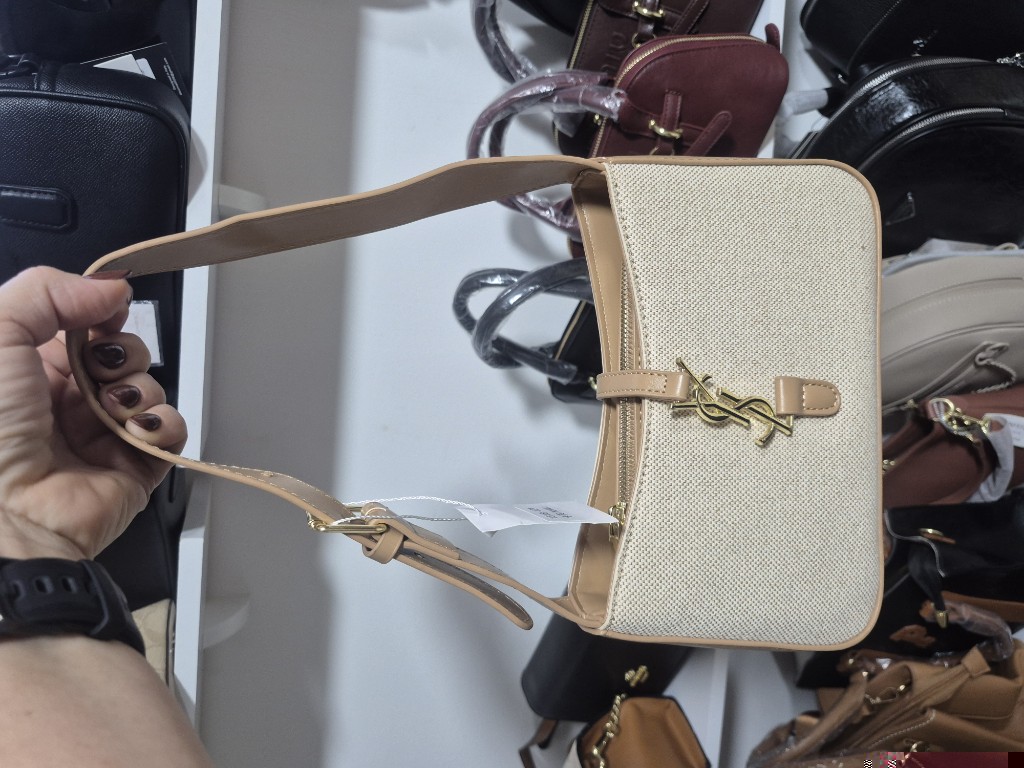 YSL cartera beige