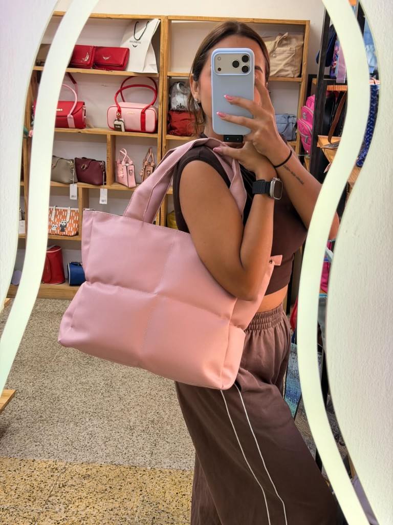 Bolso tote rosado puffee