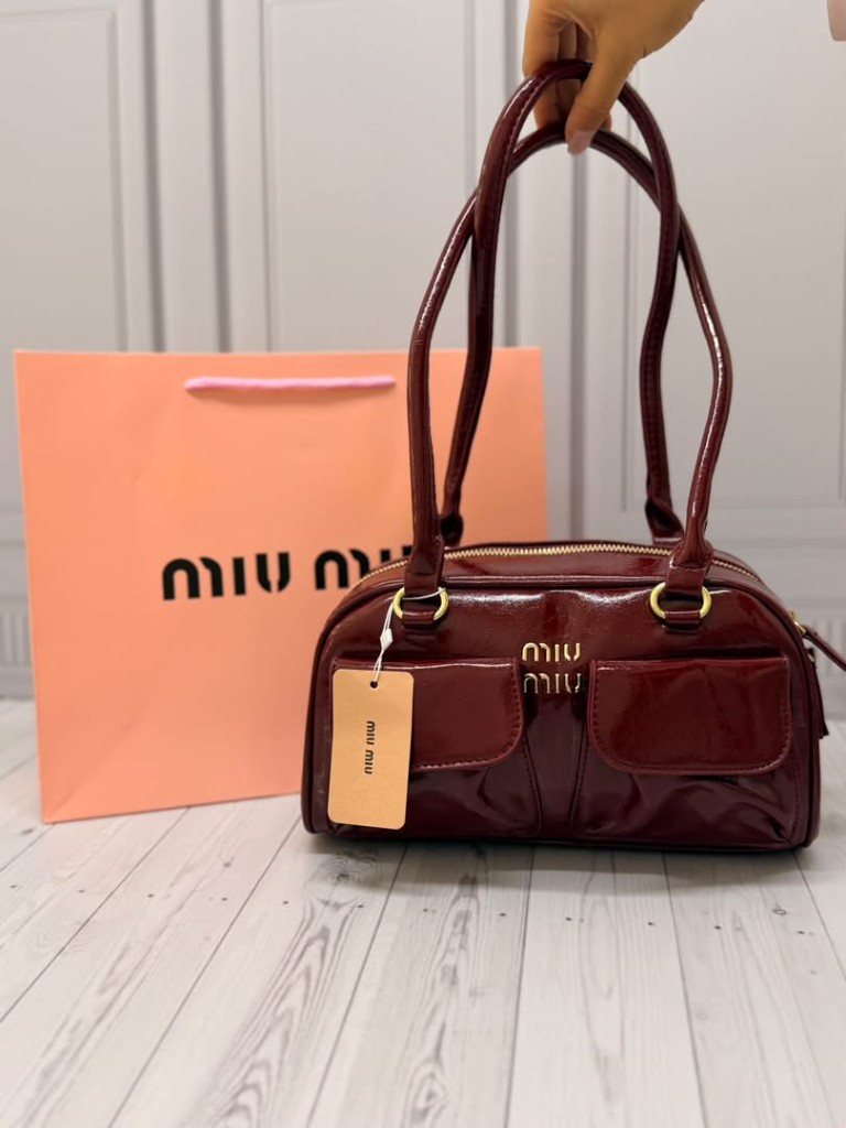 Miu Miu carteras vinotinto