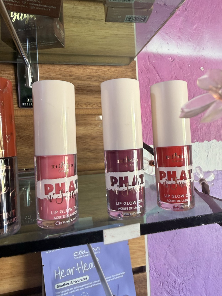 Italia Deluxe P.H.A.T Lip Glow Oil