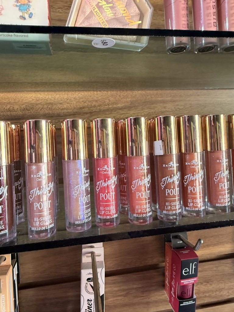 Thirsty pout lip oil