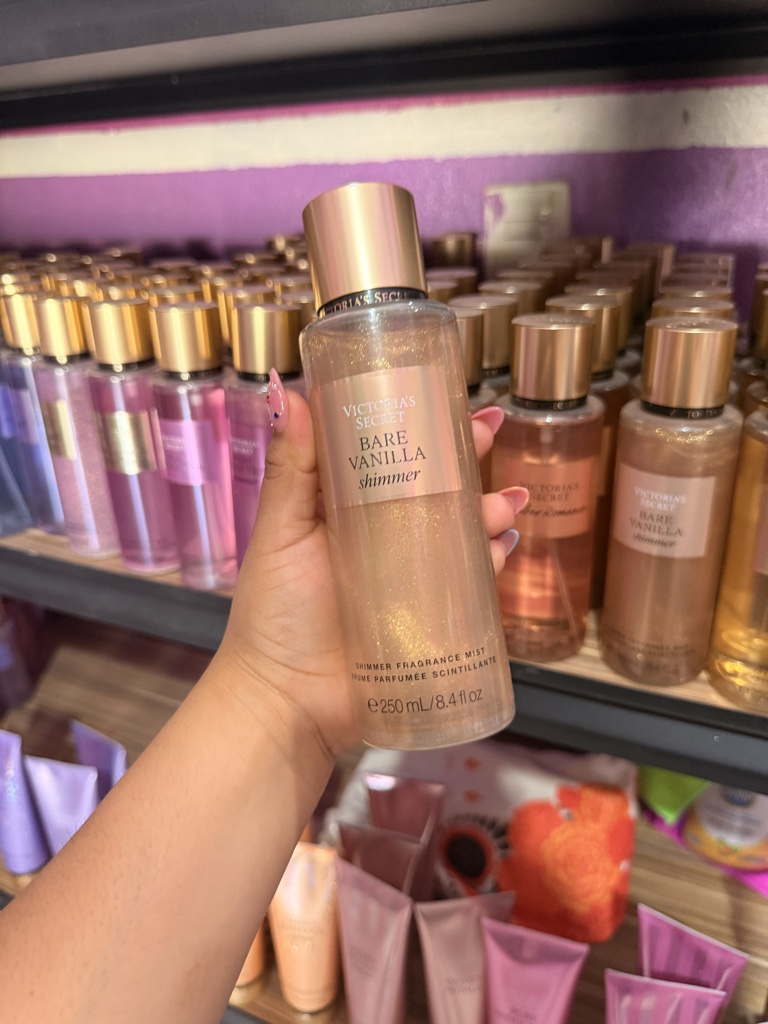Bare vainilla shimmer