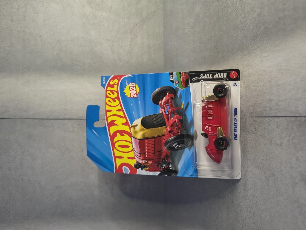 Hot Wheels Fiat Beast of Turin rojo