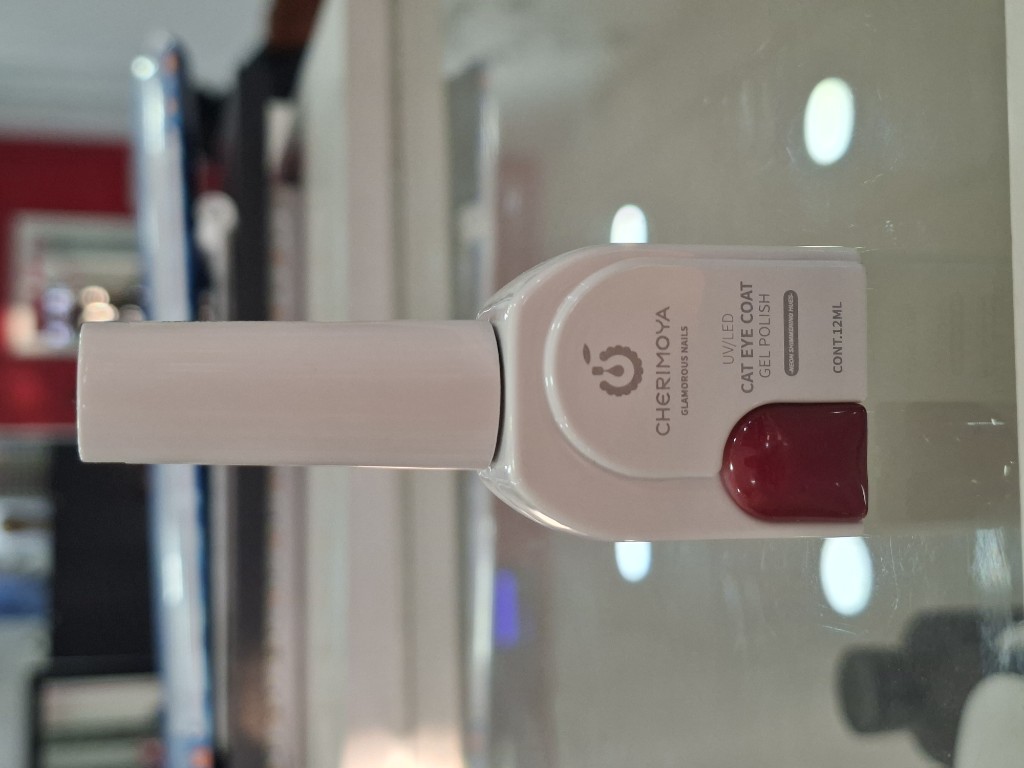 CHERIMOYA Cat Eye Coat gel rojo 005