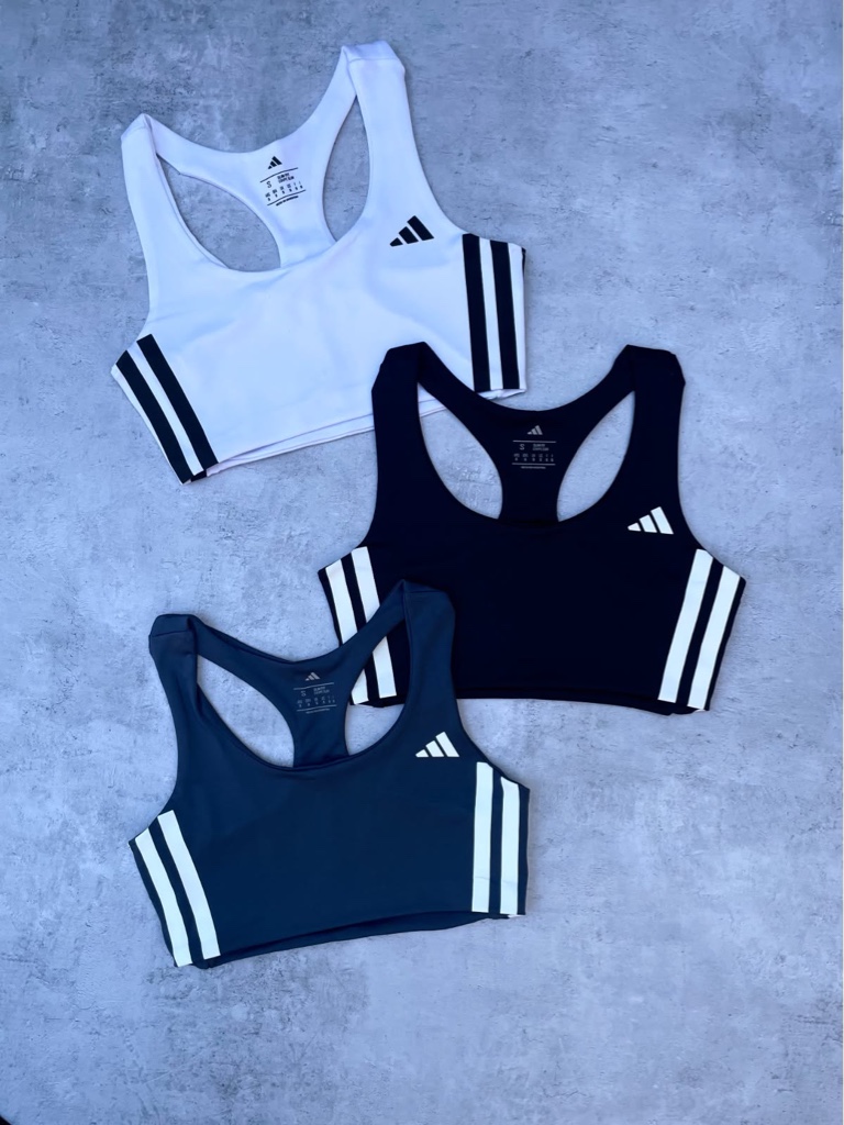 Top deportivo addidas