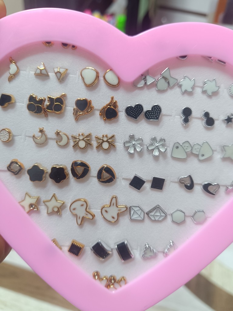 Aretes surtidos corazón