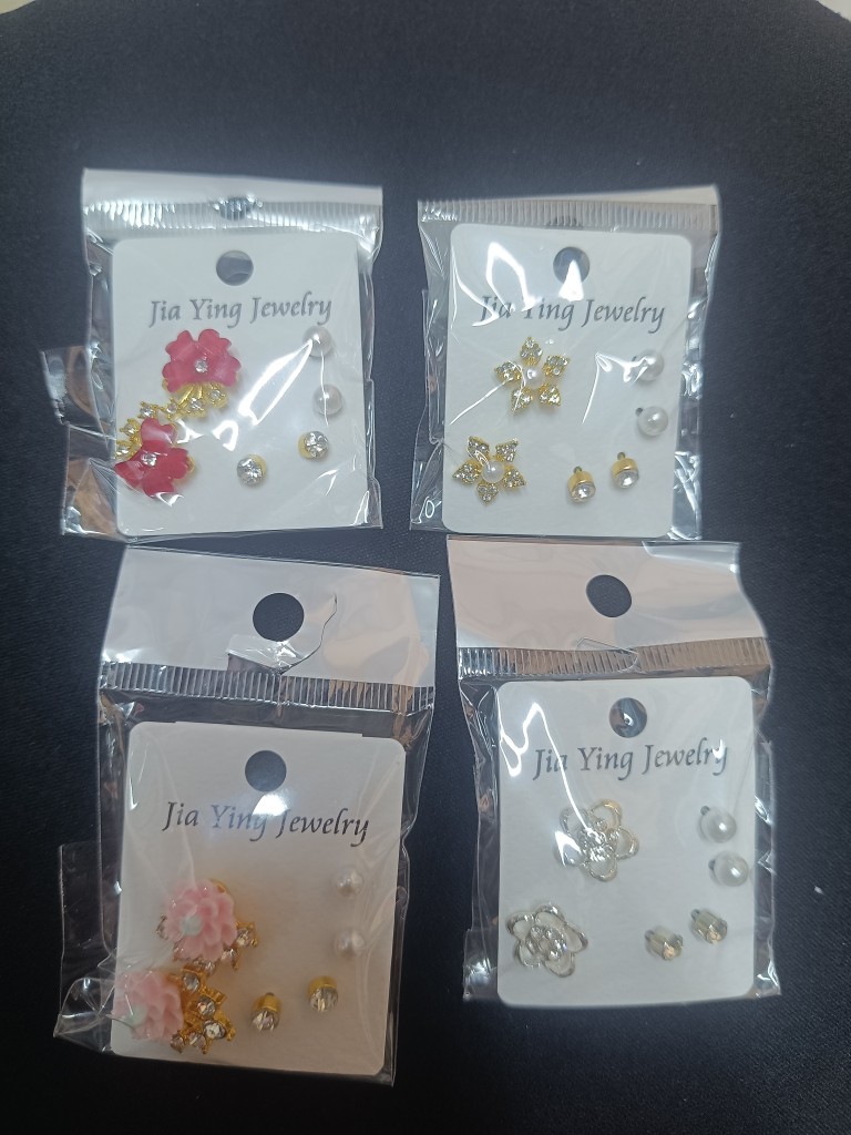 Set 3 Aretes varios