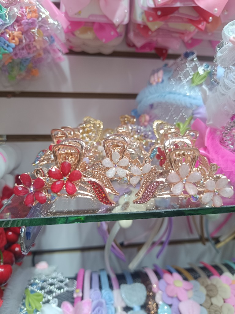 Clip flor pequeña unidad