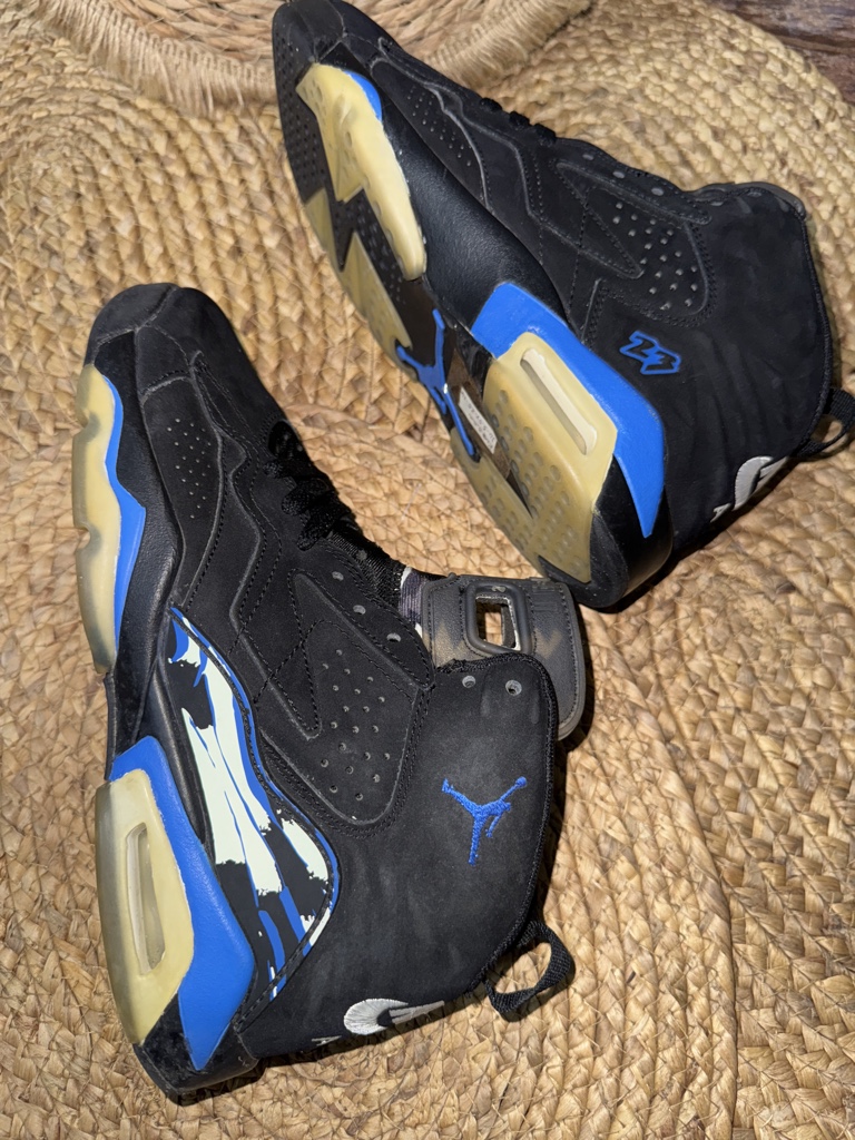 Nike Jordan MVP Boys Sneaker 5.5Y Black Suede Lace Up Basketball Shoe DZ5577